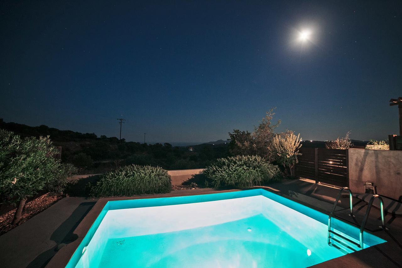 Gerakari Suites Agia Pelagia  ภายนอก รูปภาพ