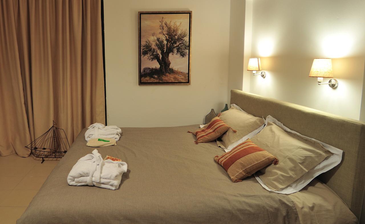 Gerakari Suites Agia Pelagia  ภายนอก รูปภาพ