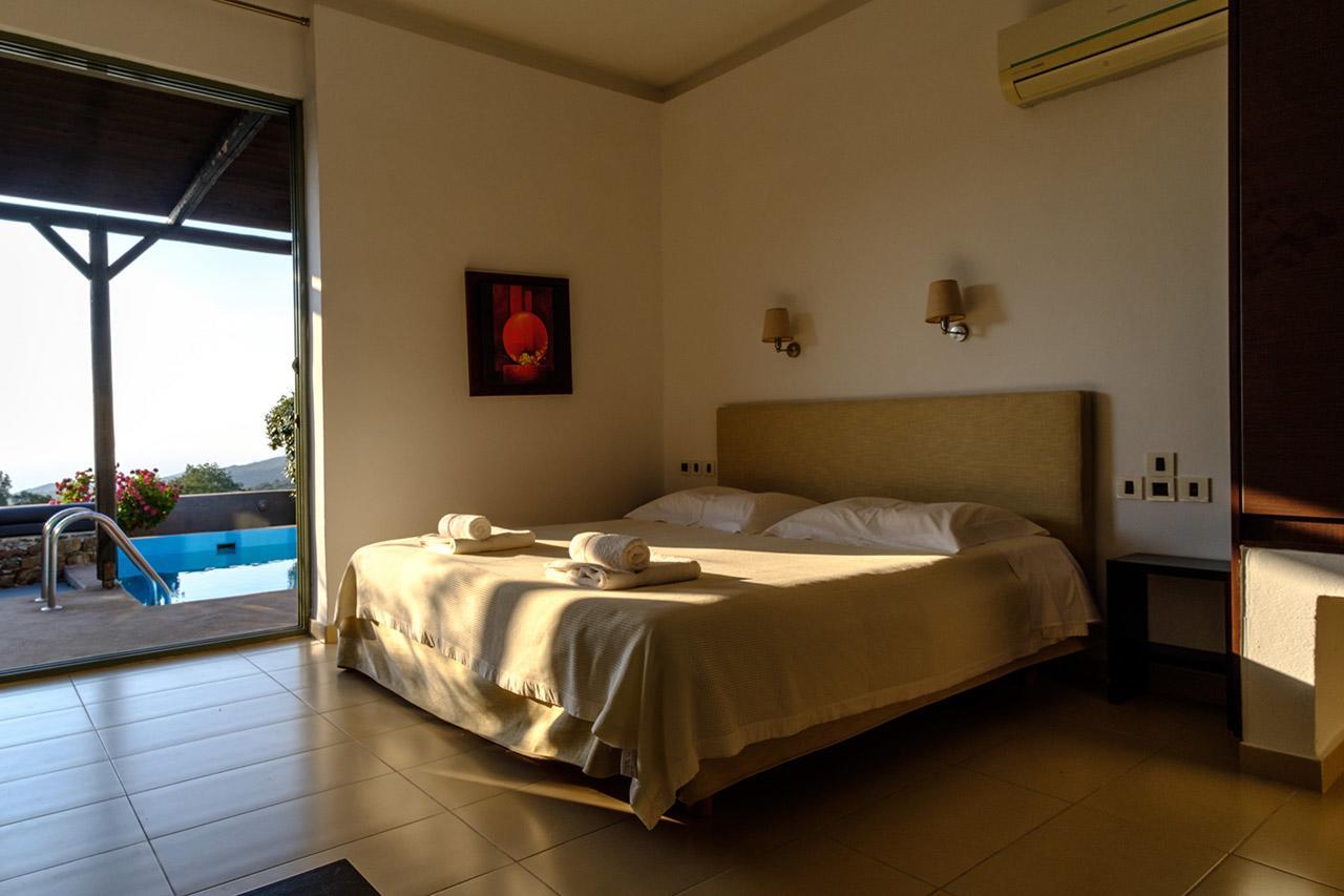 Gerakari Suites Agia Pelagia  ภายนอก รูปภาพ